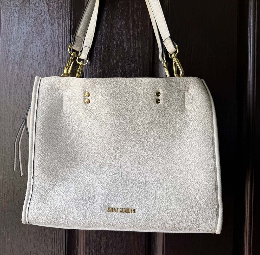 STEVE MADDEN CROSSBODY BAG PURSE IVORY BREIMS COLOR, MSRP NWT